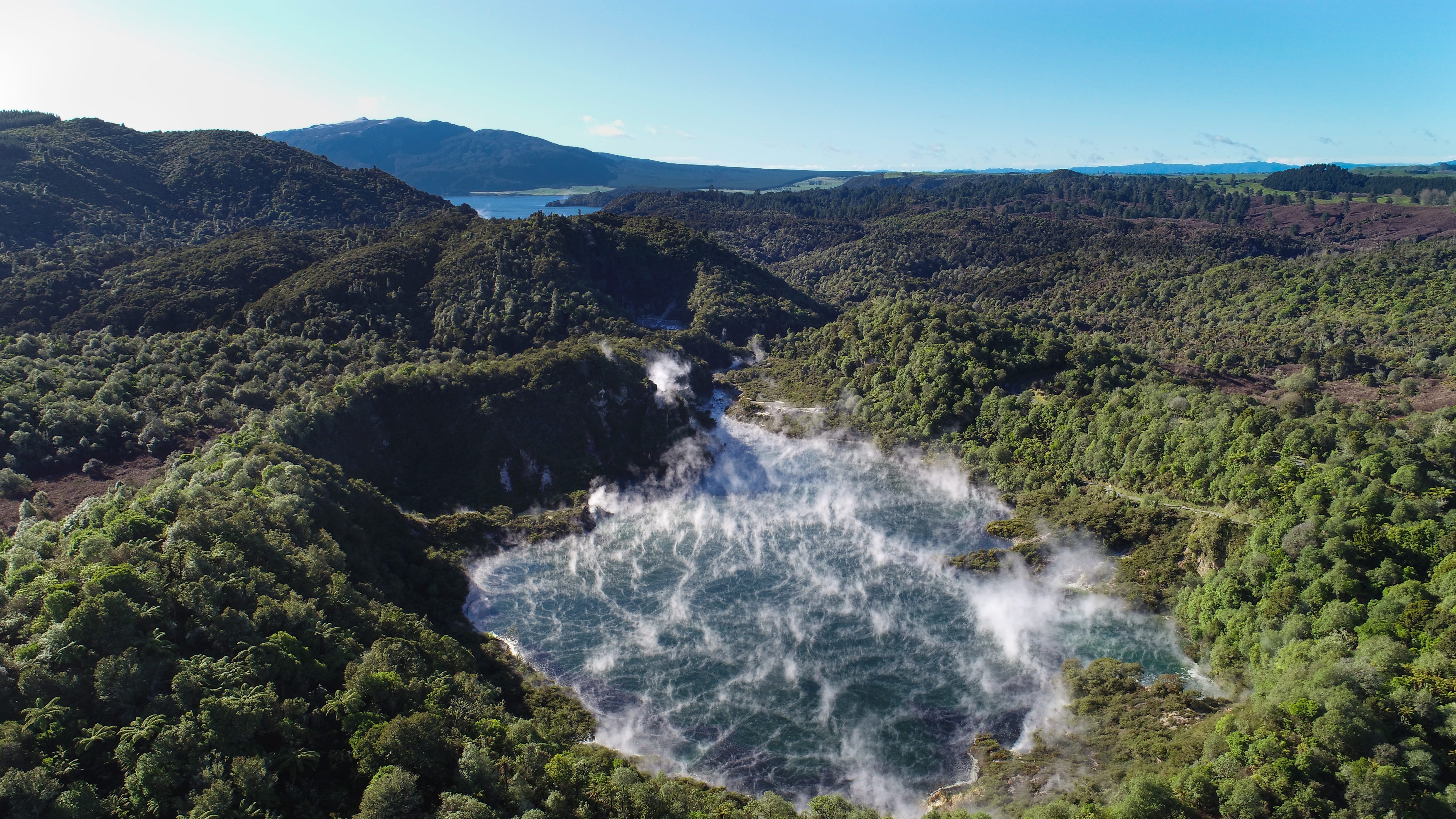 The Round Trip of Tarawera The Round Trip of Tarawera